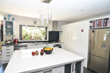 Photo of property in 7 The Glade, Carterton, 5713