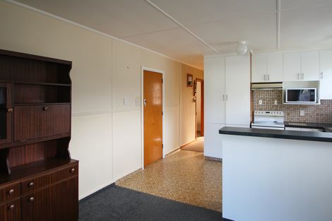 Photo of property in 6 Oxford Street, Holmes Hill, Oamaru, 9401