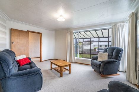 Photo of property in 2 Kinmont Crescent, Newfield, Invercargill, 9812