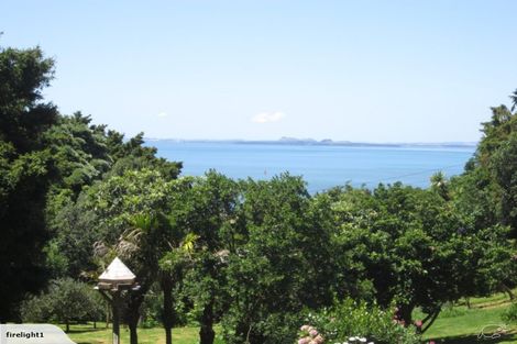 Photo of property in 95 Cornwallis Road, Cornwallis, Auckland, 0604