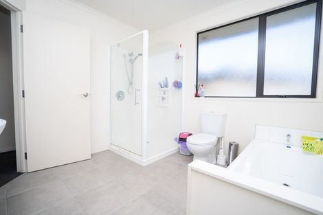 Photo of property in 2a Northpoint Way, Bell Block, New Plymouth, 4312