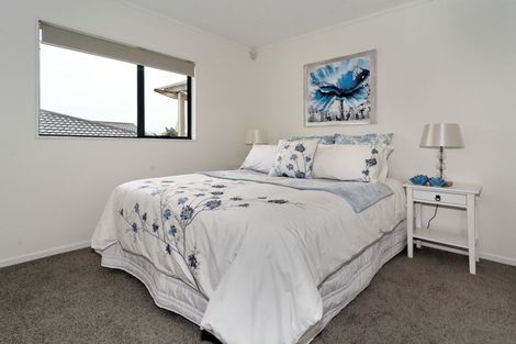 Photo of property in 72d Seabrook Avenue, New Lynn, Auckland, 0600