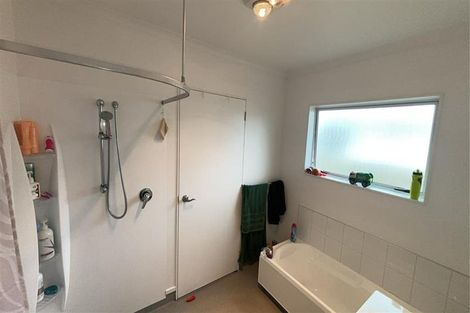 Photo of property in 369 Waihi Road, Normanby, Hawera, 4614