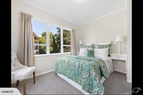 Photo of property in 12 Orsova Place, Lynfield, Auckland, 1042