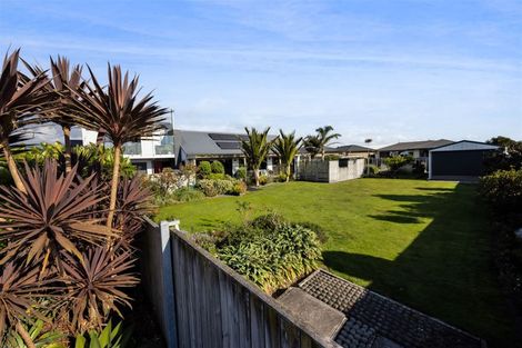 Photo of property in 57 Dillon Drive, Bell Block, New Plymouth, 4312
