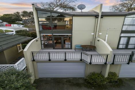 Photo of property in 4/16 Huron Street, Takapuna, Auckland, 0622