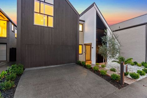 Photo of property in 15 Jack Seabrook Road, Hobsonville, Auckland, 0616