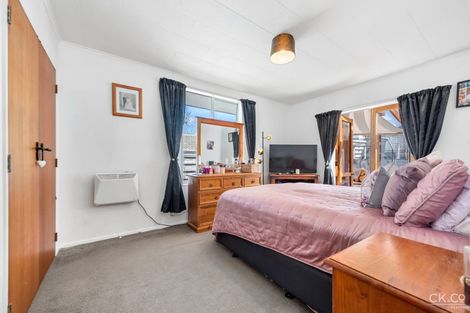 Photo of property in 29 Brightwater Crescent, Totara Park, Upper Hutt, 5018