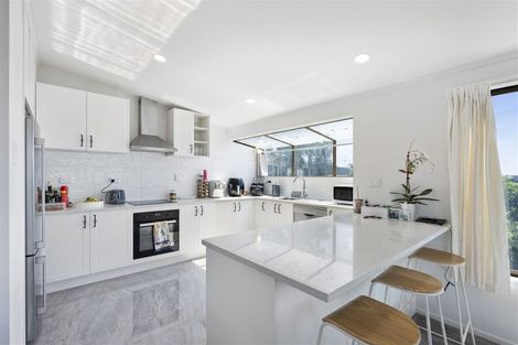 Photo of property in 1/18 Charles Dickens Drive, Mellons Bay, Auckland, 2014