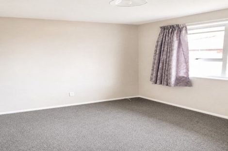 Photo of property in 2/77a Halswell Road, Hillmorton, Christchurch, 8025