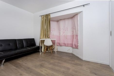 Photo of property in 211 East Coast Road, Castor Bay, Auckland, 0620