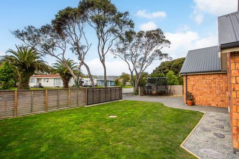 Photo of property in 18b Latitude Close, Whitby, Porirua, 5024