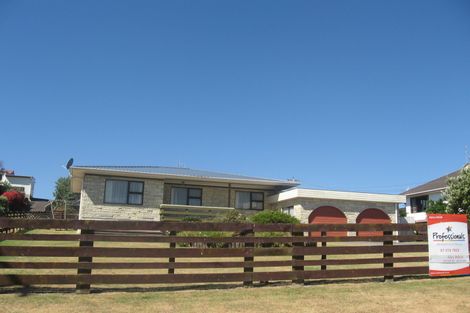 Photo of property in 651 Pukehina Parade, Pukehina, 3189
