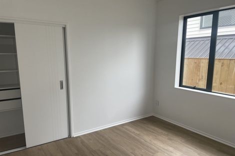 Photo of property in 21 Paparahi Place, Wainui, Silverdale, 0992