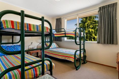 Photo of property in 34 Aubrey Crescent, Rainbow Point, Taupo, 3330