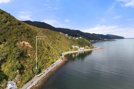 Photo of property in 503 Marine Drive, Sunshine Bay, Lower Hutt, 5013