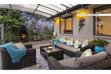 Photo of property in 17 Matija Place, Red Beach, 0932