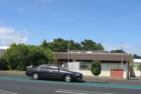 Photo of property in 3/127 Great South Road, Greenlane, Auckland, 1051