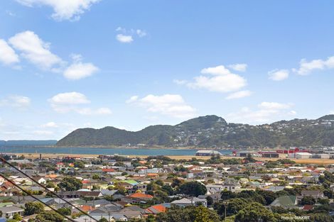 Photo of property in 33 Townsend Road, Miramar, Wellington, 6022