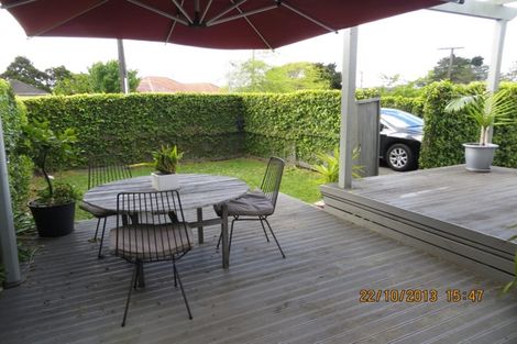 Photo of property in 13 Tahapa Crescent, Meadowbank, Auckland, 1072