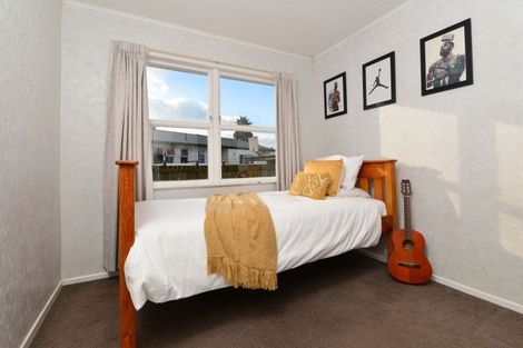 Photo of property in 20 Rhonda Avenue, Deanwell, Hamilton, 3206