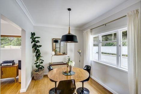 Photo of property in 5 Hooker Avenue, Hospital Hill, Napier, 4110