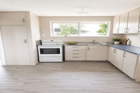 Photo of property in 2/77a Halswell Road, Hillmorton, Christchurch, 8025