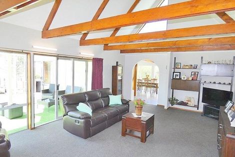 Photo of property in 89 The Centre, Waipu, 0510