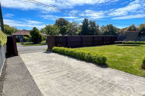 Photo of property in 3 Delph Street, Avonhead, Christchurch, 8042