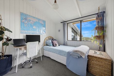 Photo of property in 6 Crownhill Street, Spotswood, New Plymouth, 4310
