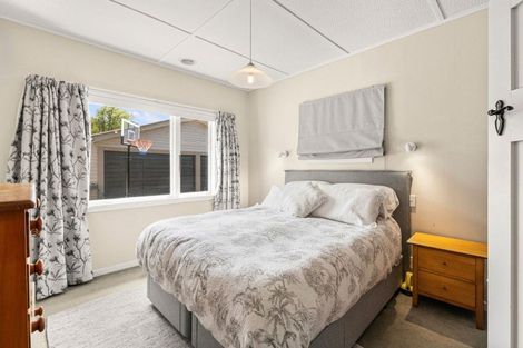 Photo of property in 26 Wanganui Road, Marton, 4710