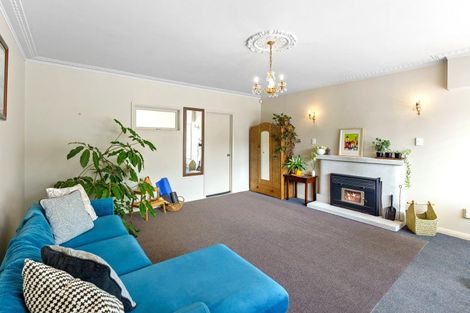 Photo of property in 6 Kohekohe Road, Waikanae, 5036