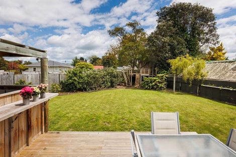 Photo of property in 25 Galway Avenue, Hokowhitu, Palmerston North, 4410