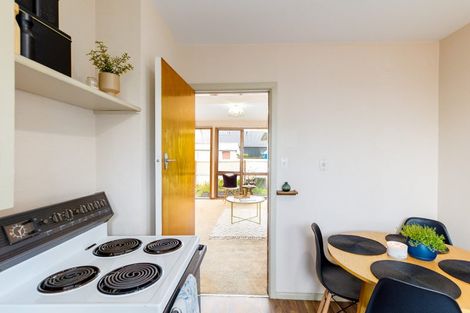 Photo of property in 4/38 North Avon Road, Richmond, Christchurch, 8013