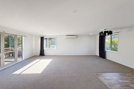 Photo of property in 69 Main Road, Wainuiomata, Lower Hutt, 5014
