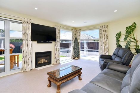 Photo of property in 71 Allison Crescent, Kaiapoi, 7630
