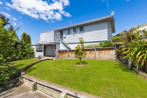 Photo of property in 2 Parkdale Drive, Aramoho, Whanganui, 4500