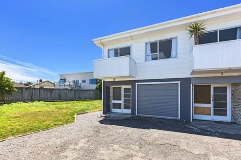 Photo of property in 10/22 Bay Drive, Titahi Bay, Porirua, 5022