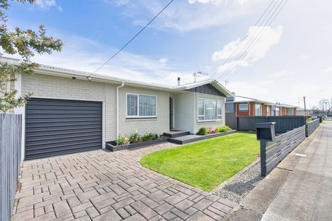 Photo of property in 5 Mersey Street, Levin, 5510