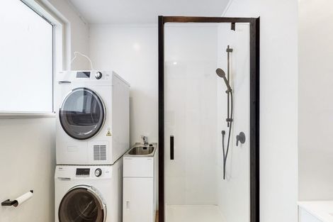 Photo of property in 146 Glenmore Street, Northland, Wellington, 6012