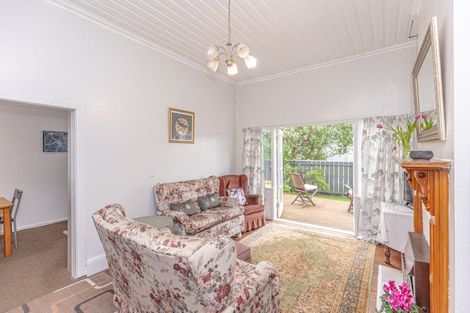 Photo of property in 15 Roberts Avenue, Aramoho, Whanganui, 4500