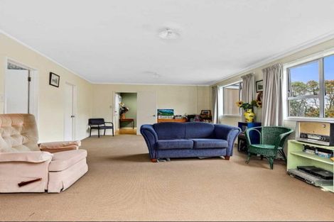 Photo of property in 80 Ravenwood Drive, Forrest Hill, Auckland, 0620
