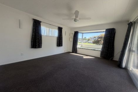 Photo of property in 16 Crombie Street, Bellevue, Tauranga, 3110