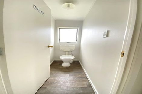 Photo of property in 17 Janese Place, Weymouth, Auckland, 2103