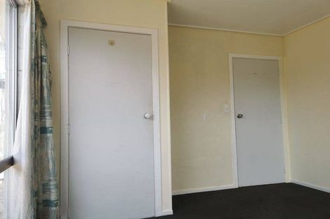 Photo of property in 35 Berkley Avenue, Hillcrest, Hamilton, 3216