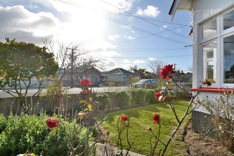 Photo of property in 25 Hargest Crescent, Saint Kilda, Dunedin, 9012