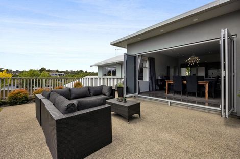 Photo of property in 188 Heta Road, Highlands Park, New Plymouth, 4312