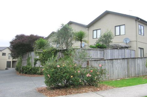 Photo of property in 3/3 Orwell Road, Greenhithe, Auckland, 0632