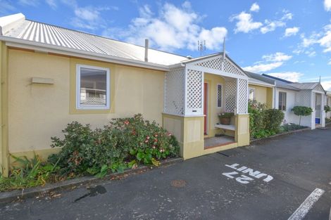 Photo of property in Balmoral Park, 27/31 Eastbourne Street, Caversham, Dunedin, 9012