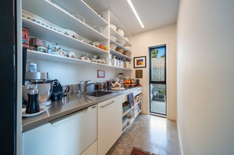 Photo of property in 285 Cannon Hill Crescent, Mount Pleasant, Christchurch, 8081